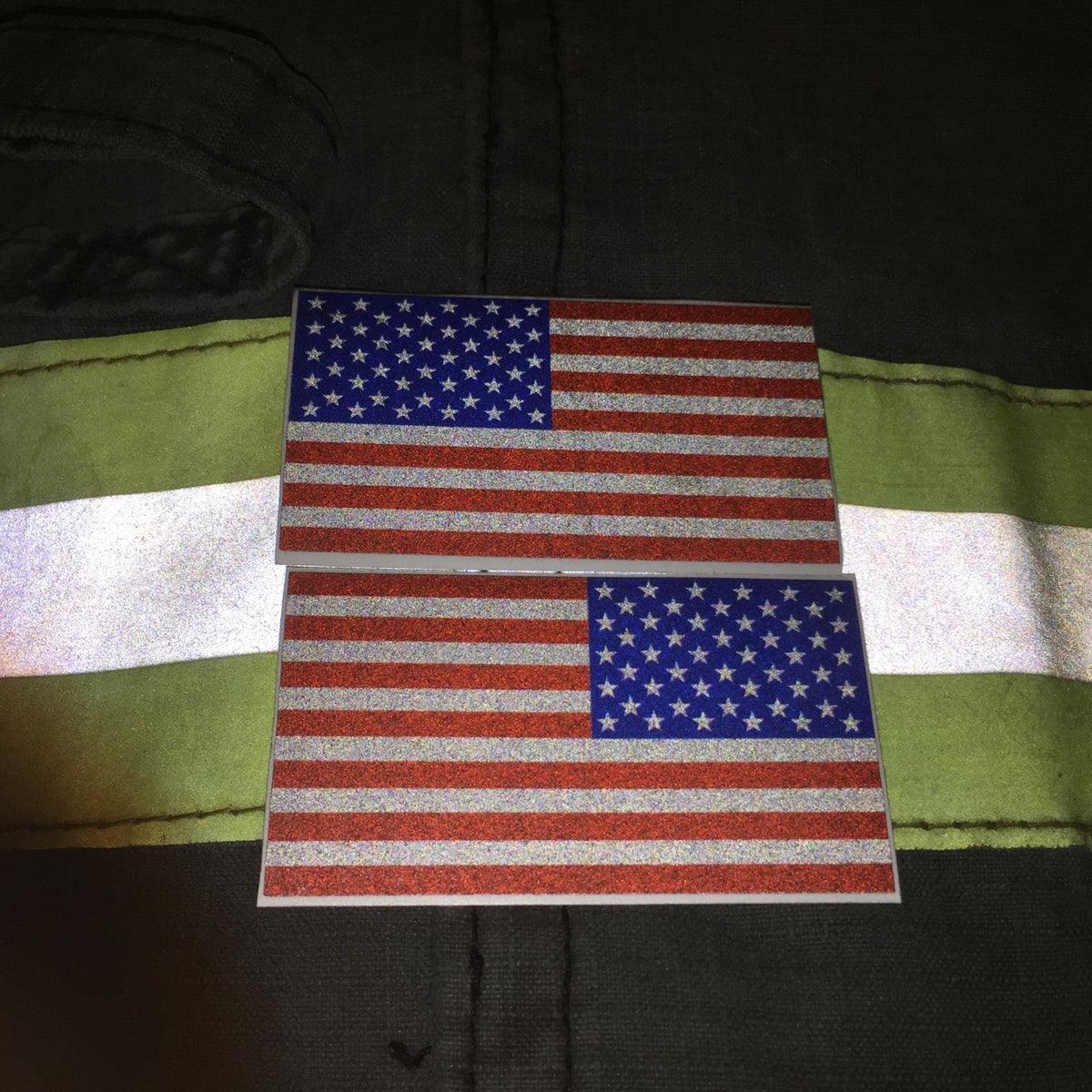 Adesivi Bandiera USA E Canada 12cm X 8,1cm - 2 Pezzi (Sinistra/Destra) Per Auto, Moto, Valigie - Vinile Resistente Per Esterni